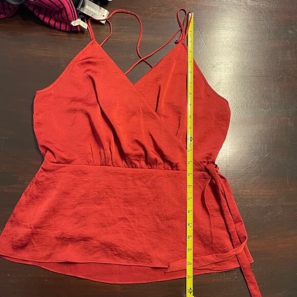 NWT Express Rust Peplum‎ Camisole Top Strappy Size Medium - Picture 5 of 7